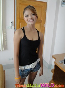 Thai Amateurs Ready to Fuck - pics 02